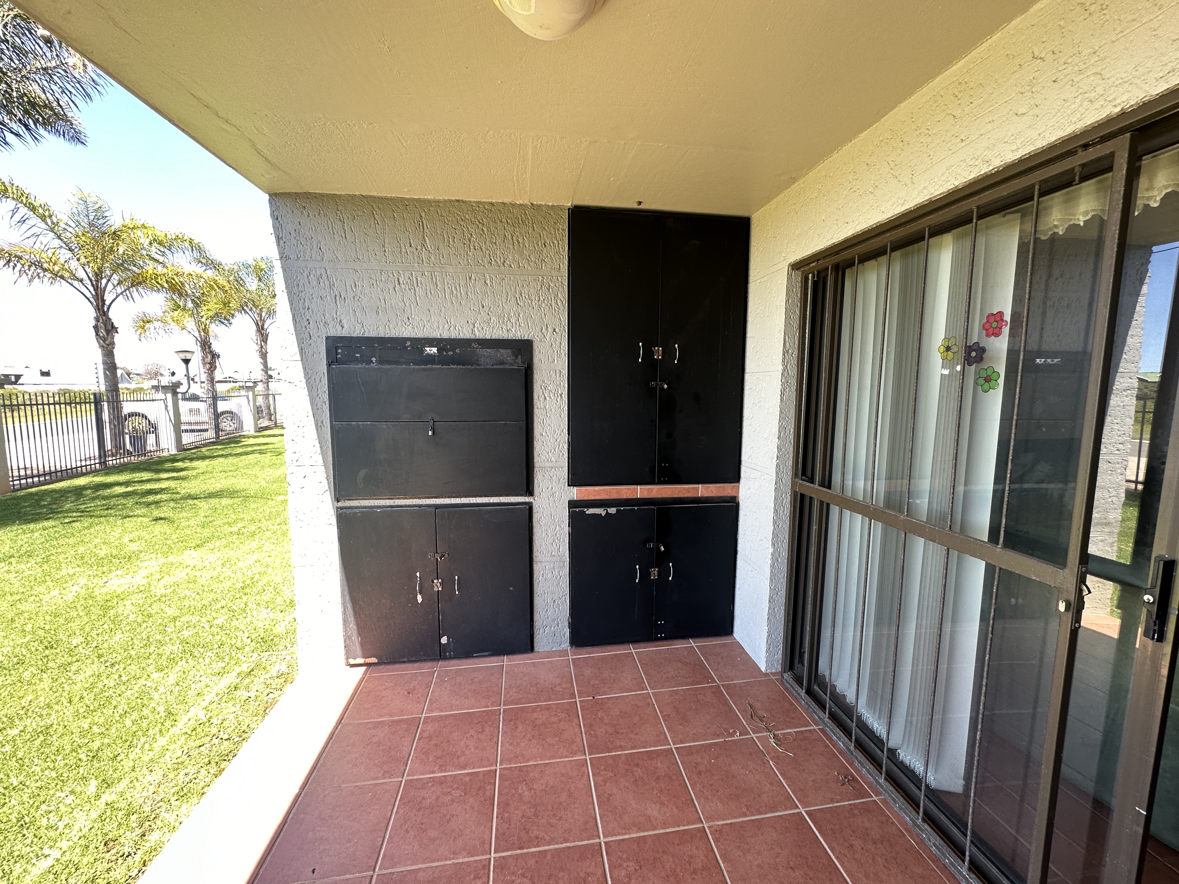 3 Bedroom Property for Sale in Hartenbos Central Western Cape